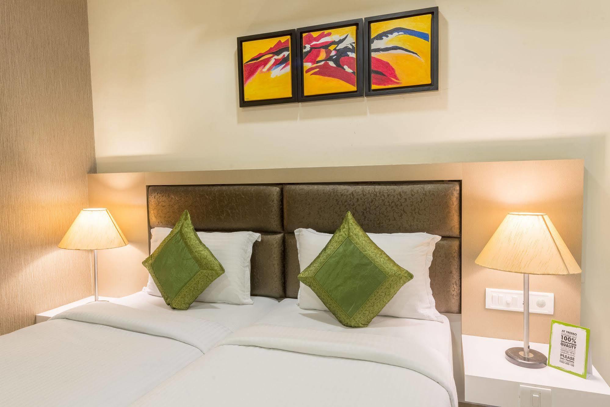 Treebo Nestlay Airport Alandur Hotel Ченай Екстериор снимка