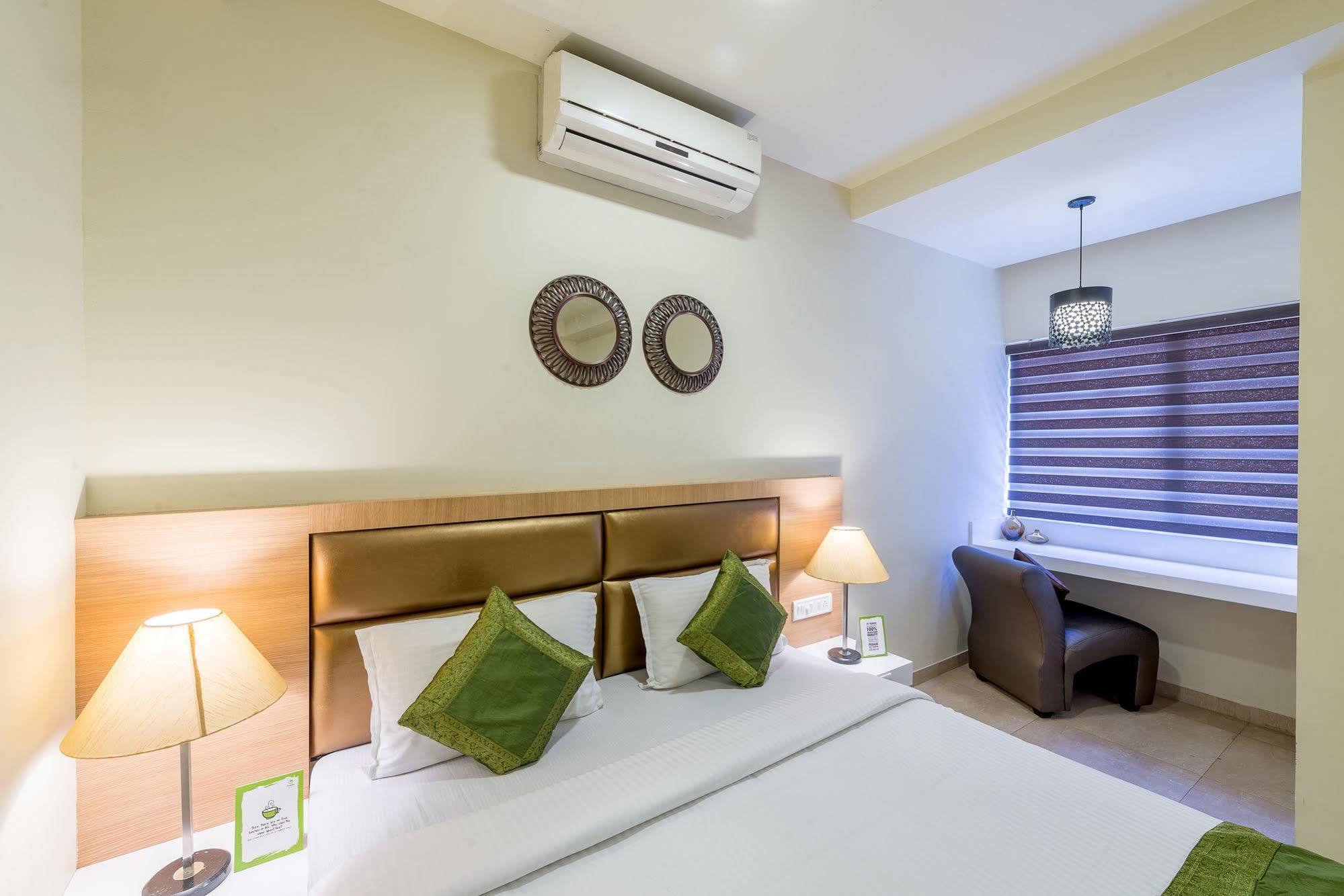 Treebo Nestlay Airport Alandur Hotel Ченай Екстериор снимка